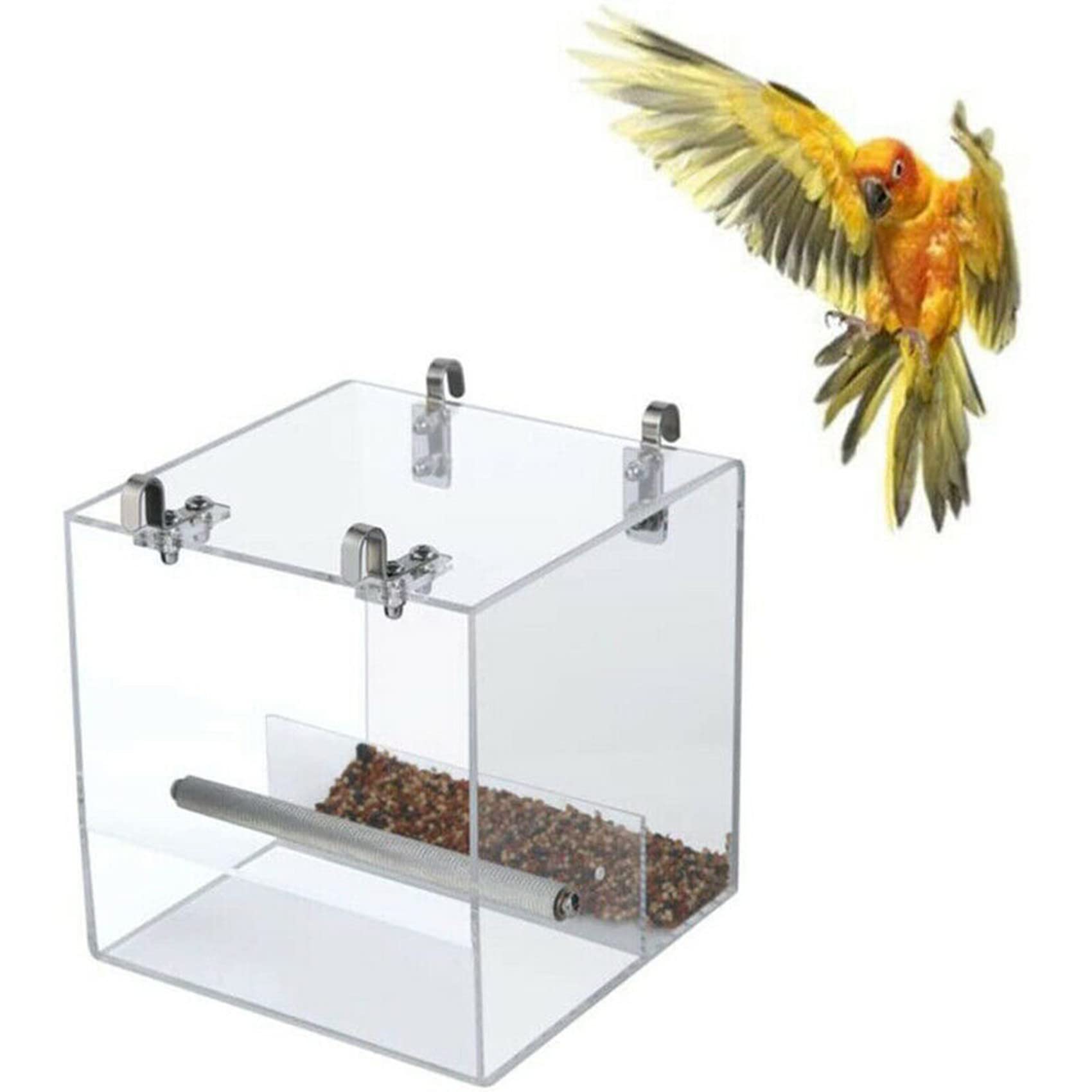 GURECOD Large-size feeder accommodates larger birds with ease.