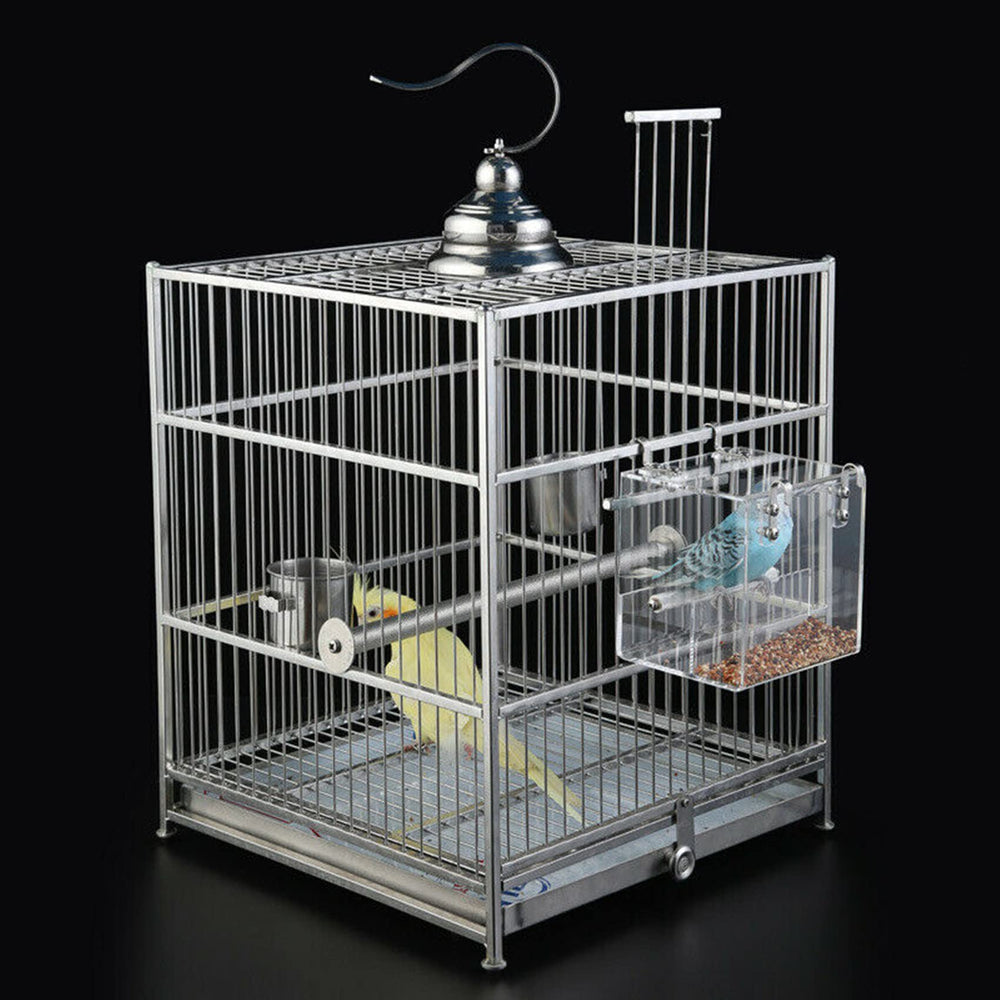 GURECOD Medium-size feeder suits cockatiels and quaker parrots.