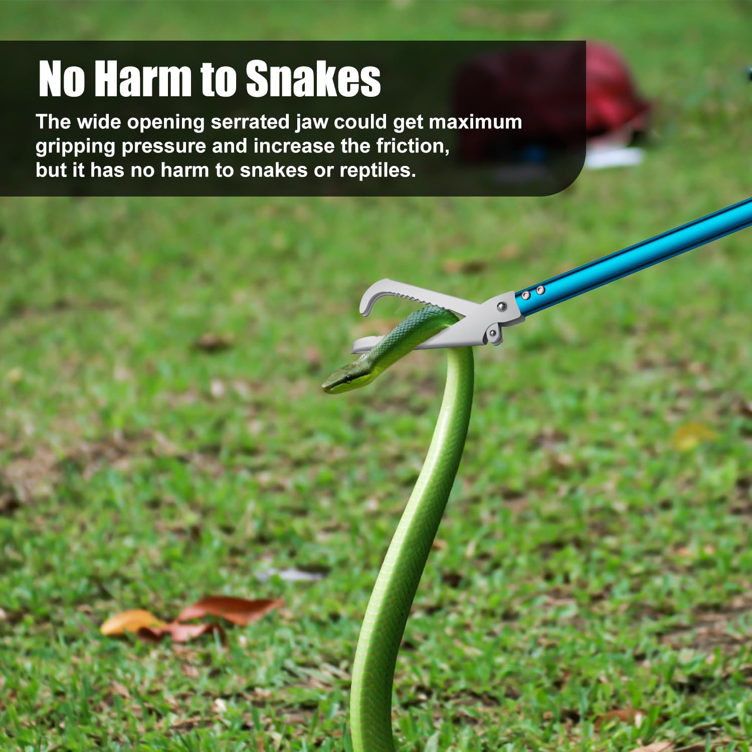 GYORGKSHI multiuse scenario image shows camping and reptile-capture versatility