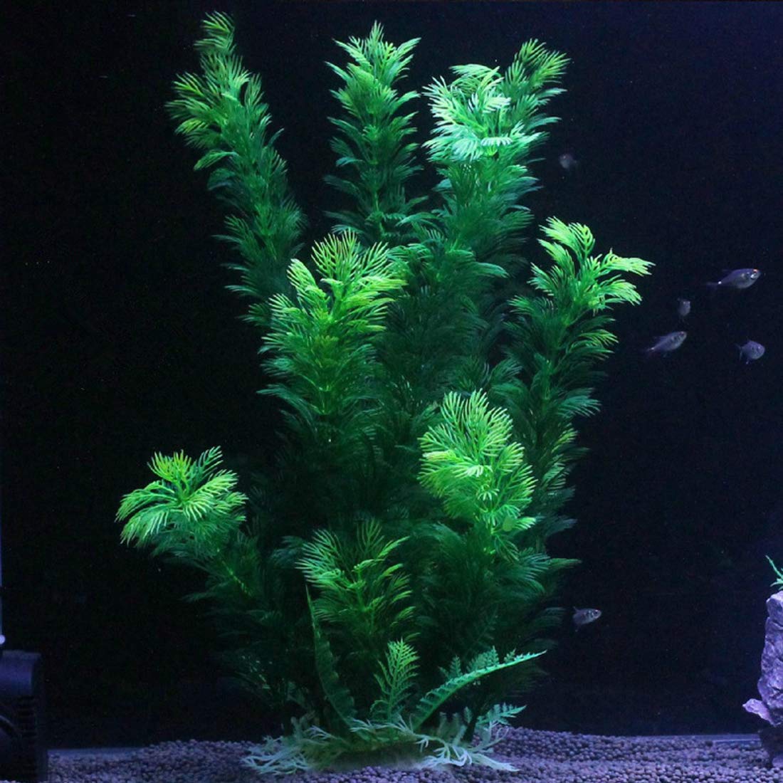 Hamiledyi no-maintenance plastic leaves stay vivid and easy to clean for lasting visuals.