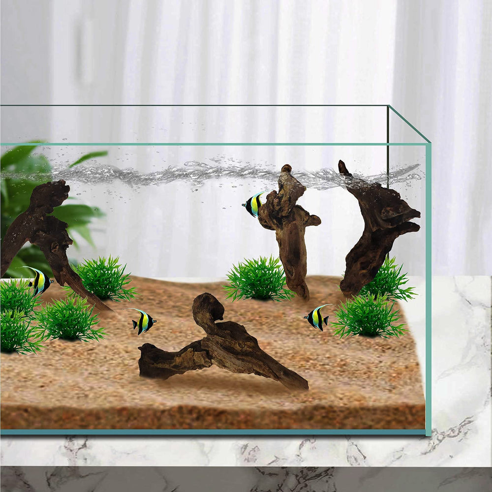Hamiledyi driftwood-moss-tree-creation enables moss accents and natural terrarium aesthetics.