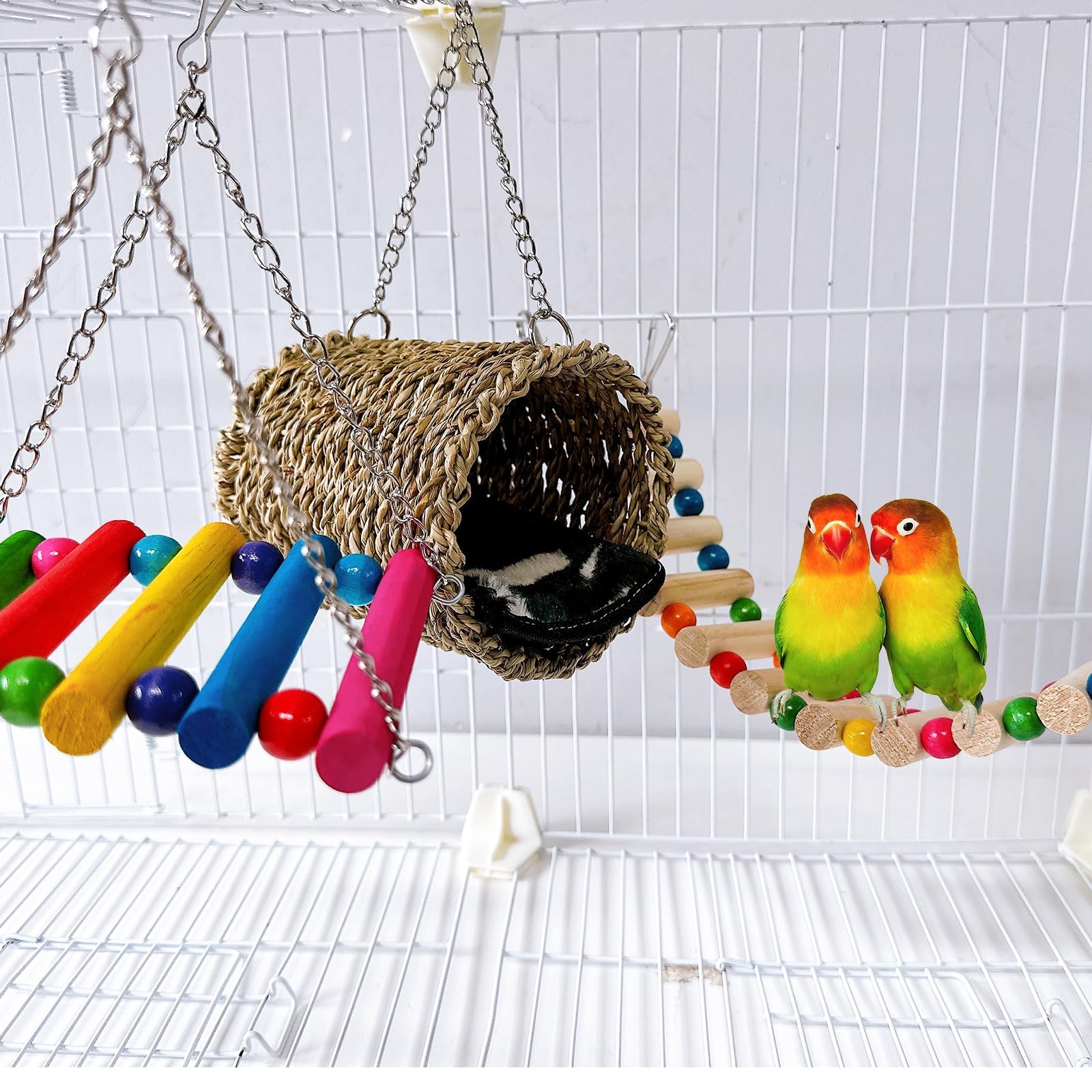 Hamiledyi pet cage decor set enhances habitat and exploration opportunities.