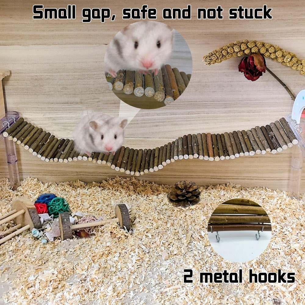 Hamiledyi wooden-climbing-bridge-hooks-end designed for easy cage attachment.