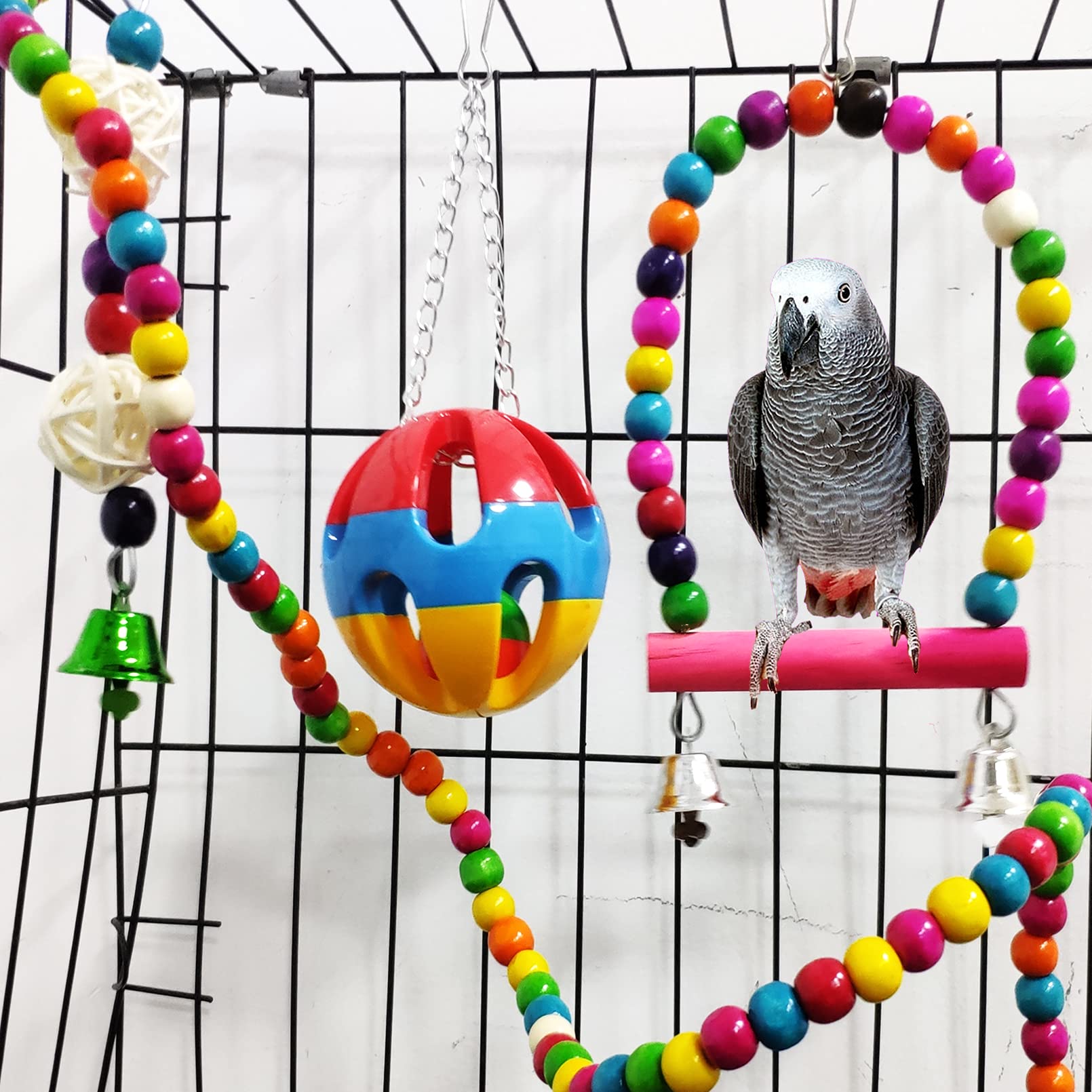 Hamiledyi wooden ladder bird toy promotes climbing and balance for active birds.