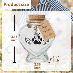 HAMUIERS natural wood stopper complements the heart keepsake for secure storage