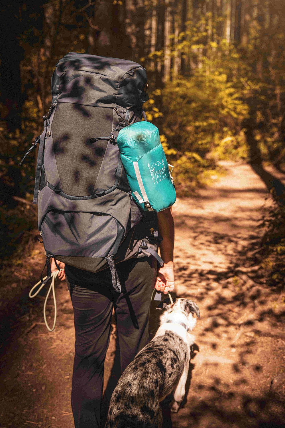 Bolsa de compresión incluida con el saco Happy Trails PNW.