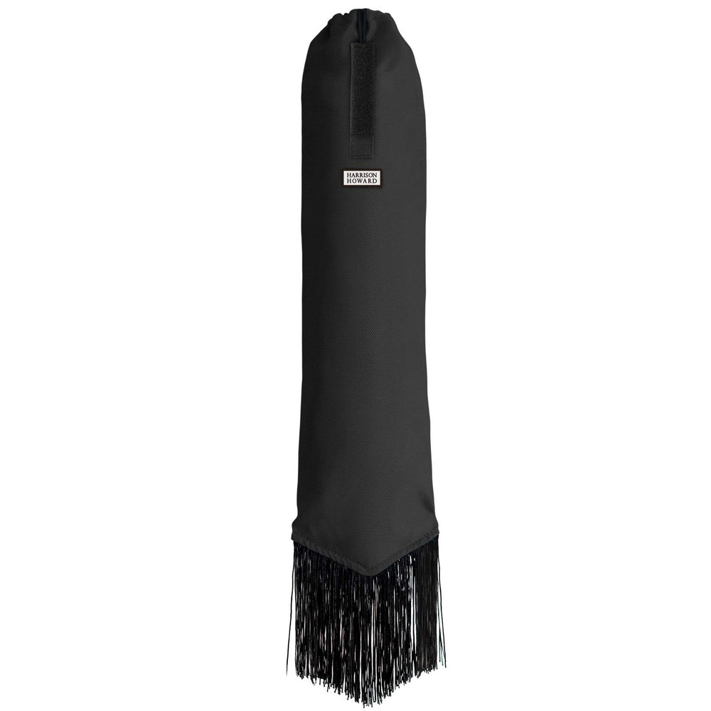 Harrison Howard tailbag supports a 22-inch fit for most horse tails.