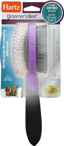 Hartz Groomers Best Combo Brush reverse side dense bristles distributes oils for shine