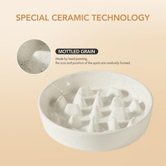 Havniva non-slip base keeps the ceramic bowl stable during meals