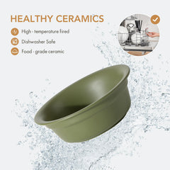 Havniva non-slip stand keeps bowls steady during feeding.