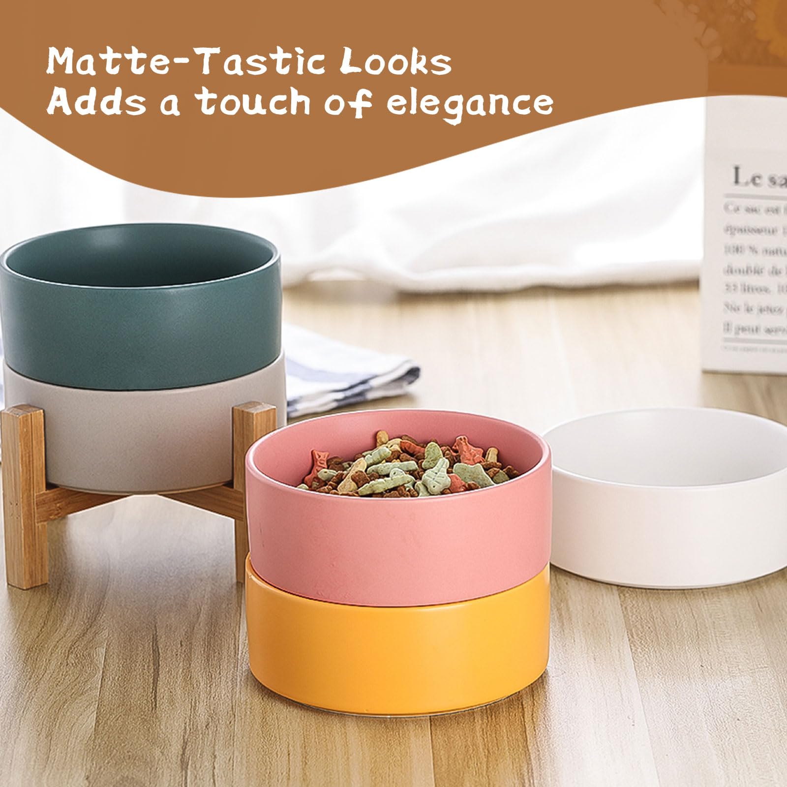 HCHLQLZ bamboo stand provides non-slip stability during feeding.