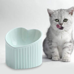 HCHLQLZ dishwasher-safe porcelain cat bowls simplify cleaning after feeding.