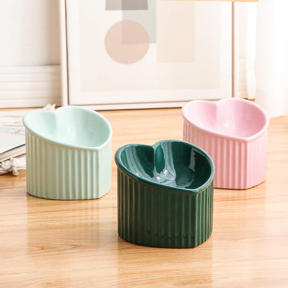 HCHLQLZ elder-cat friendly raised bowl supports comfortable feeding.