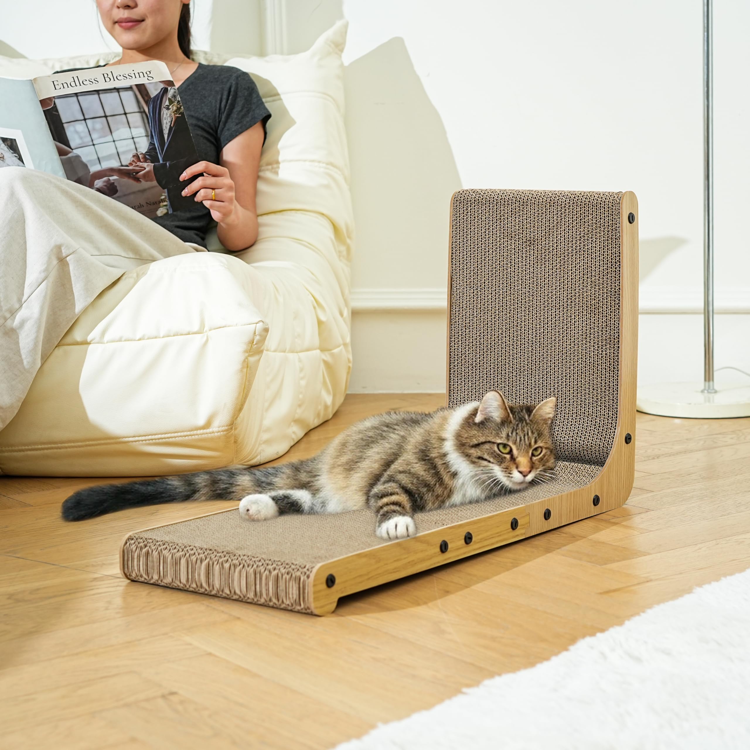 HCYLHXQ 26.8-inch oversized scratcher accommodates cats of all sizes