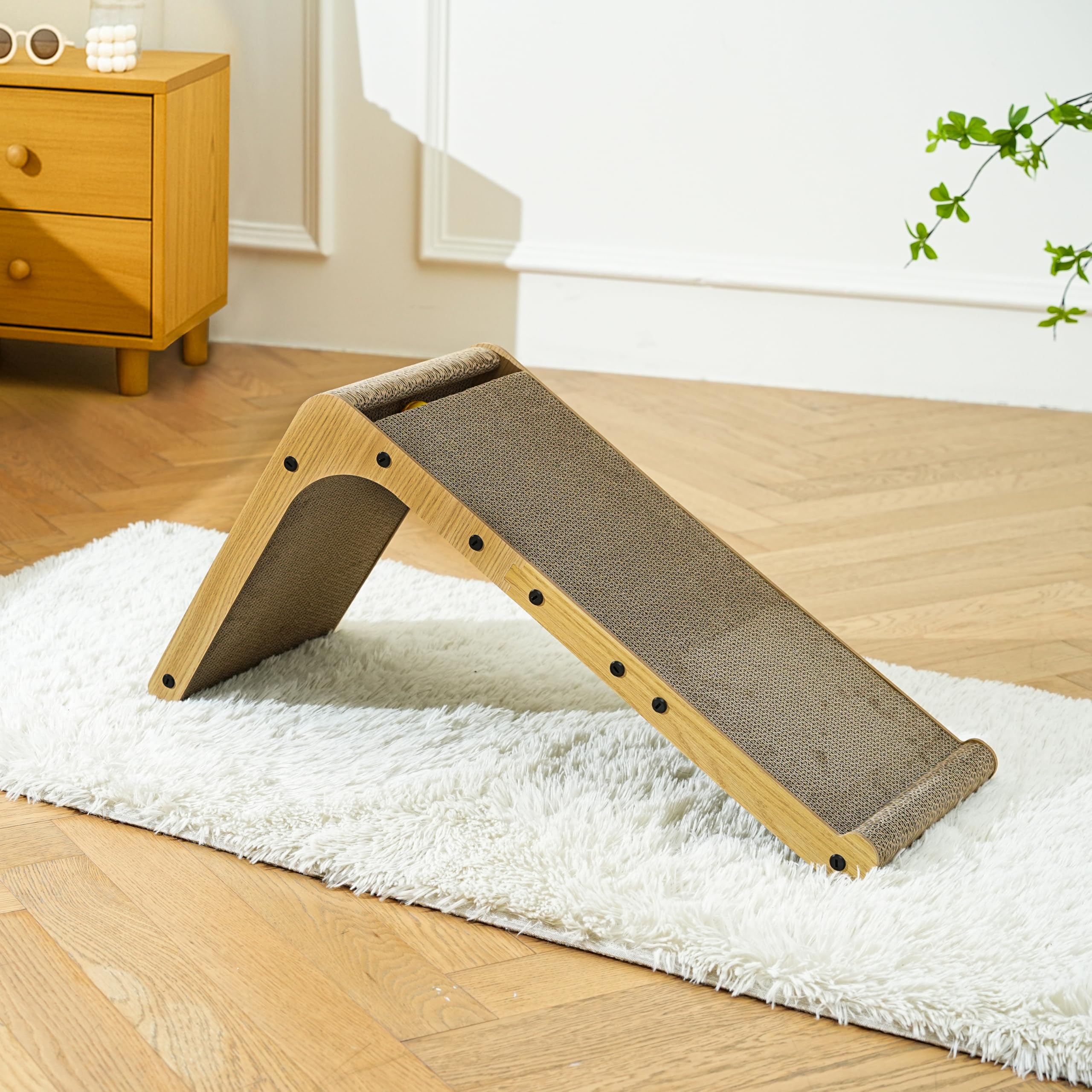 HCYLHXQ indoor scratcher redirects scratching to a designated area