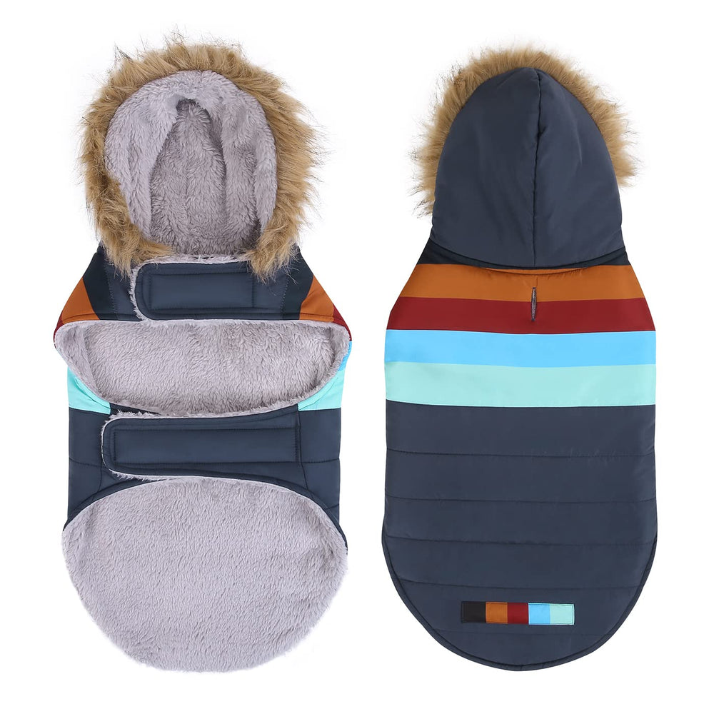 HDE navy faux fur hood provides wind protection and warmth.