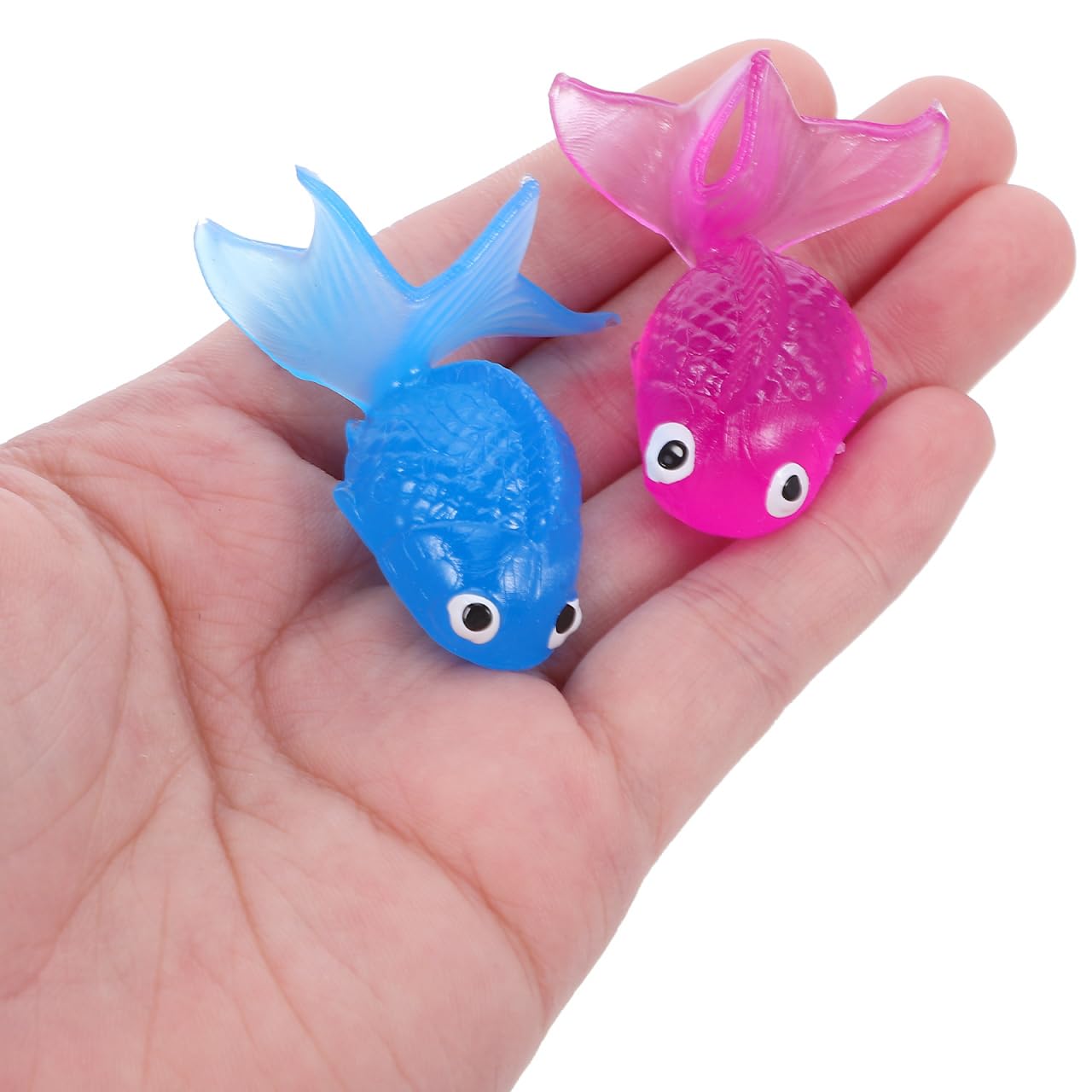 Healifty artificial goldfish gift option for aquatics lovers adding charm and color.