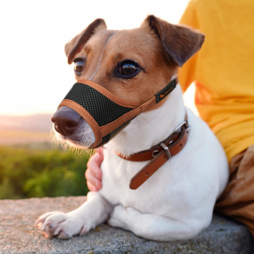 HEELE dog muzzle is machine washable for easy cleaning