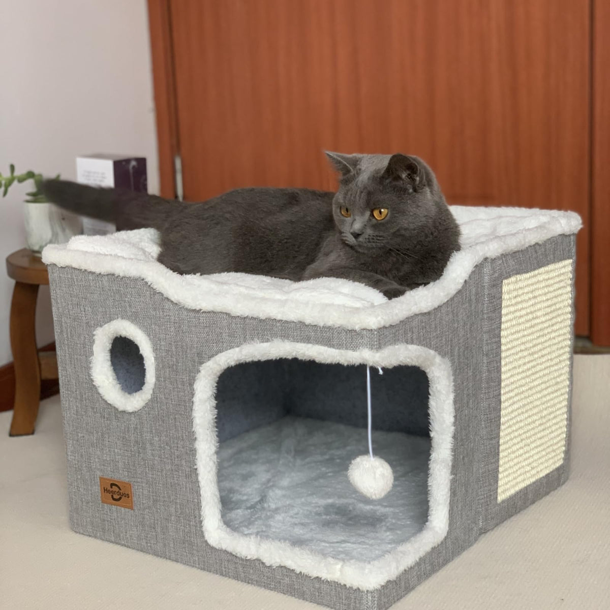Heerduos cat bed indoor cave front view ideal for safe lounging.