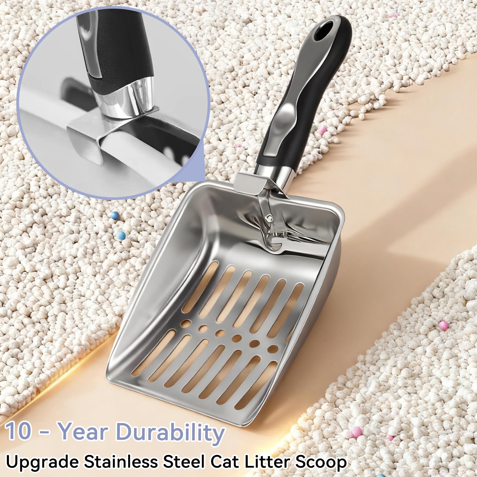 Helntova leak-proof lid with overlapping design keeps litter contained.