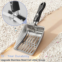 Helntova leak-proof lid with overlapping design keeps litter contained.