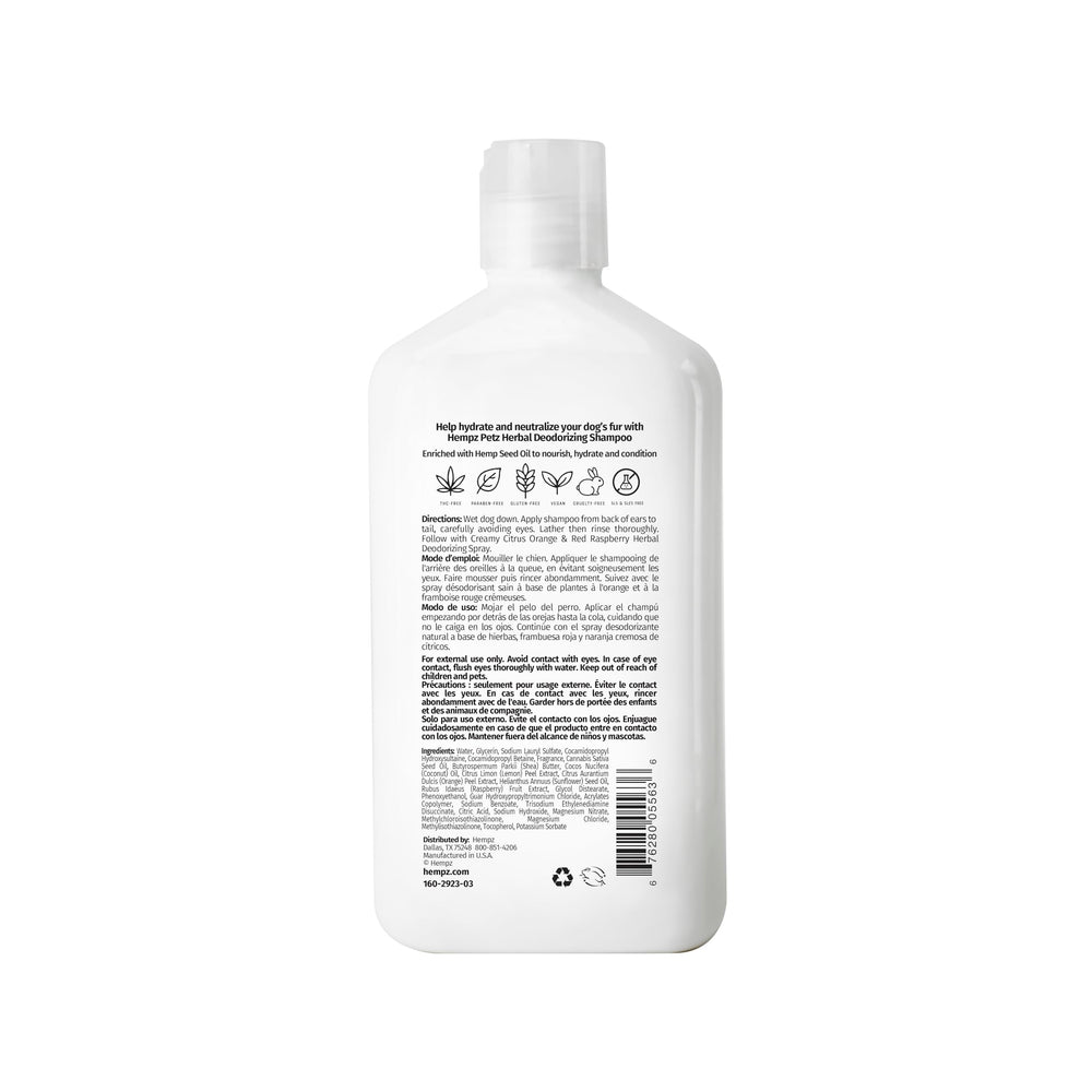 Hempz Petz dog shampoo foamy lather during bath with citrus-raspberry aroma.