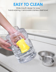 Heouvo gravity-fed reservoir delivering steady water supply for multiple pets