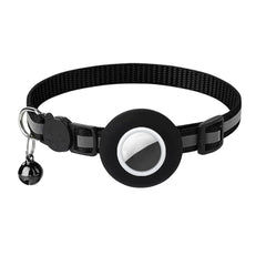 Hepplly Breakaway AirTag cat collar buckle closeup shows quick-release safety.