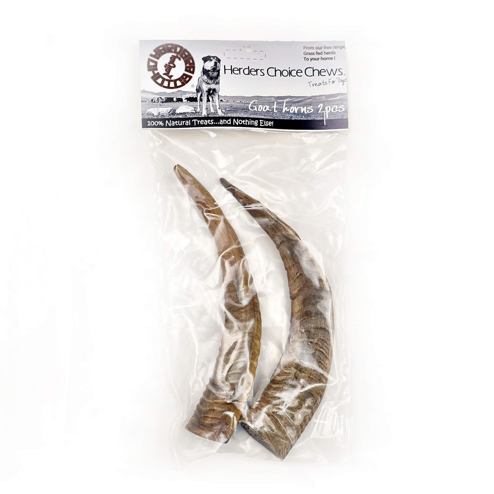 Herders Choice keratin-rich goat horn surface offers a durable chew.