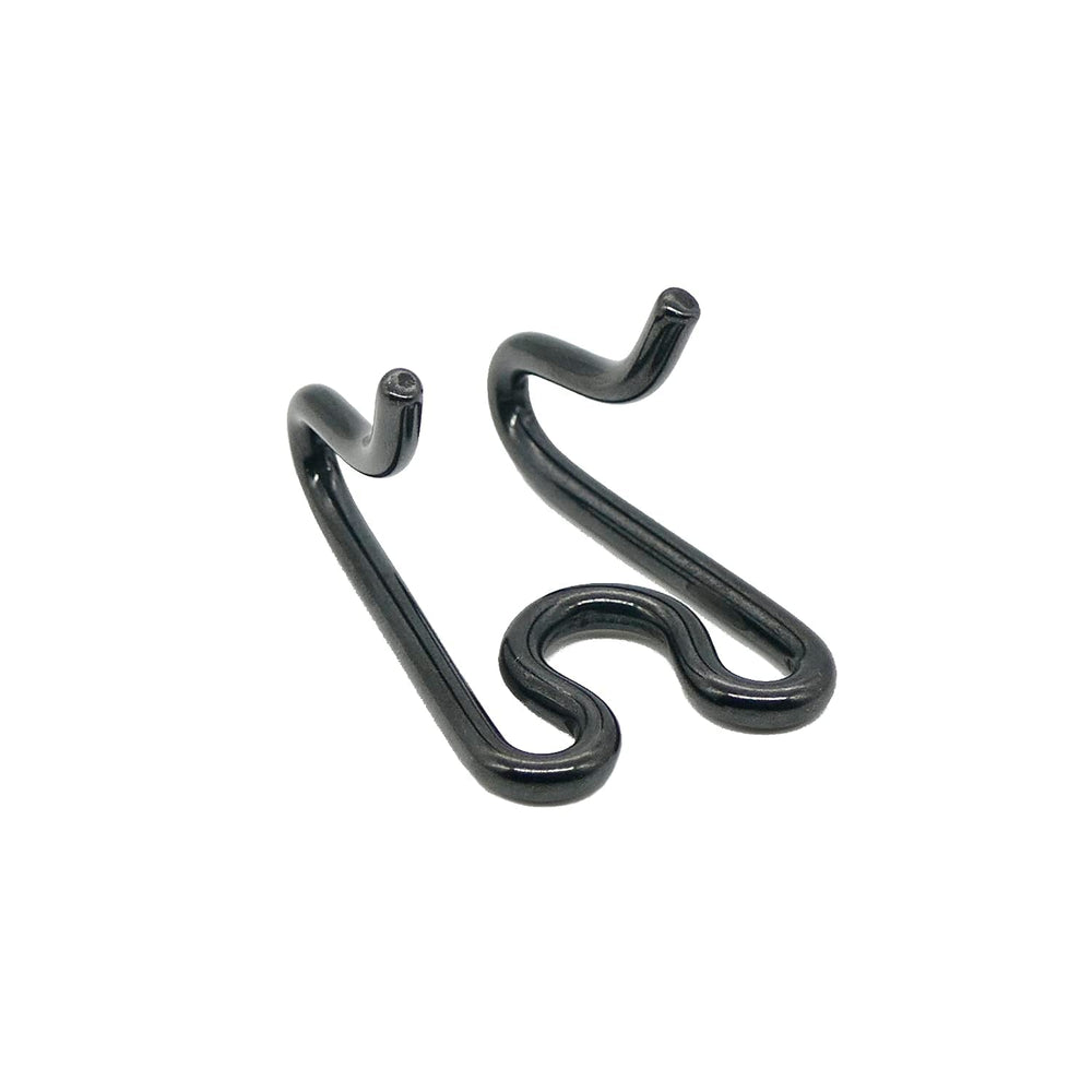 Herm Sprenger collar adjustment with mid-links enables growing dogs.