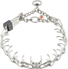 Herm Sprenger collar center plate closeup demonstrates balanced neck pressure for safer training.