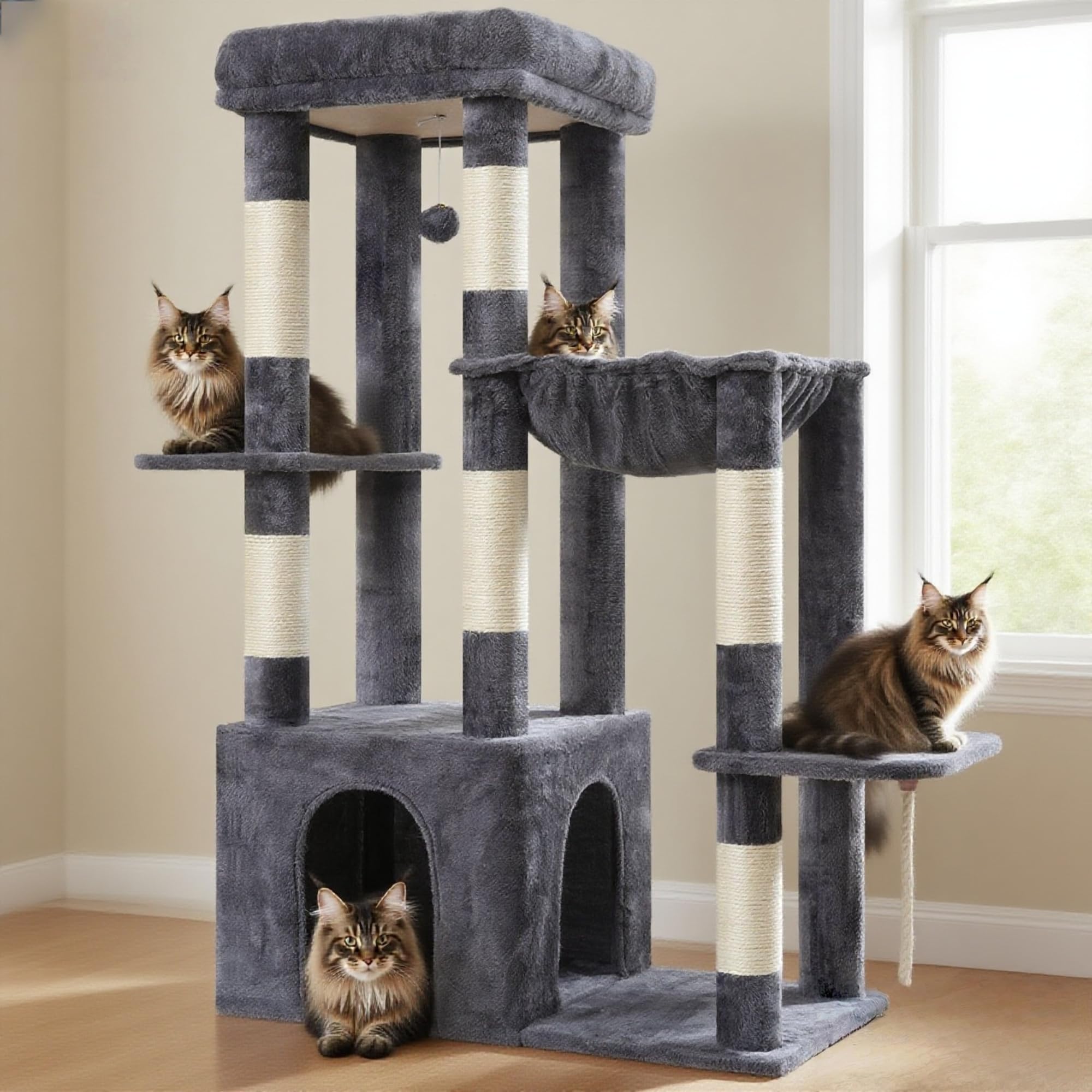 Heybly Heavy Duty Cat Tree baseplate for extra stability during jumps.