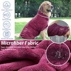 HhiMyOct back-length drawstrings ensure full coat coverage and comfort.