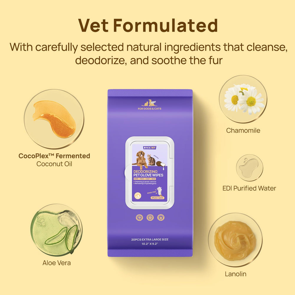 HICC PET soft-moisture glove wipes soothe skin and moisturize fur.