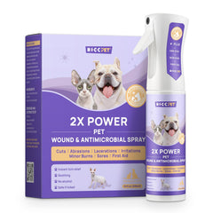 HICC PET hot-spot-spray bottle closeup for easy, soothing skin relief.