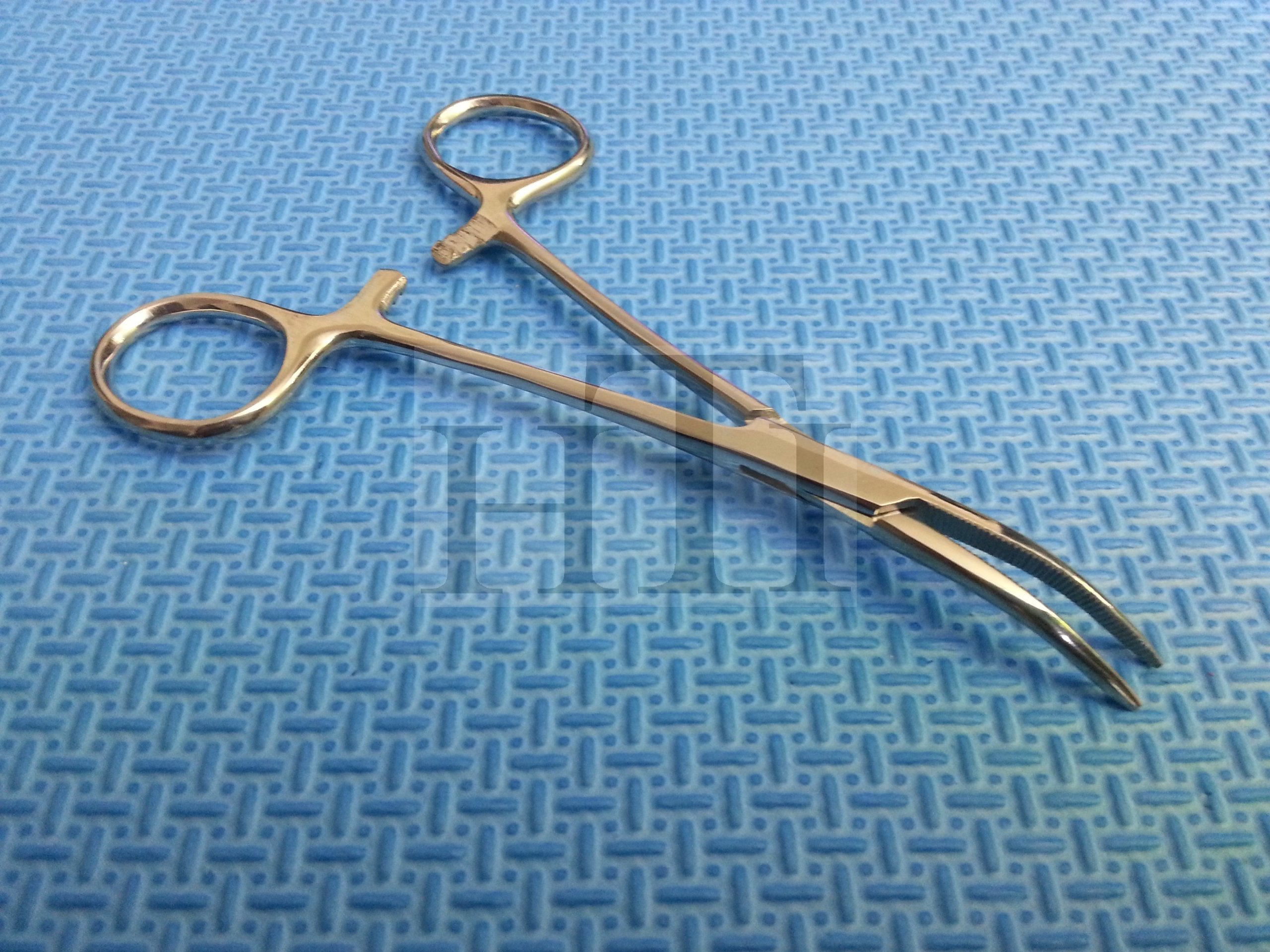 HIGH TECH INSTRUMENTS HTI hair puller remover, curved stainless steel for precise, safe pet grooming.