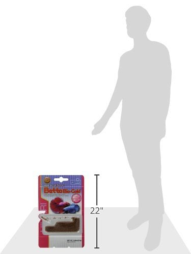 Hikari Betta Bio-Gold Baby Pellets reseal cap preserves freshness between uses.