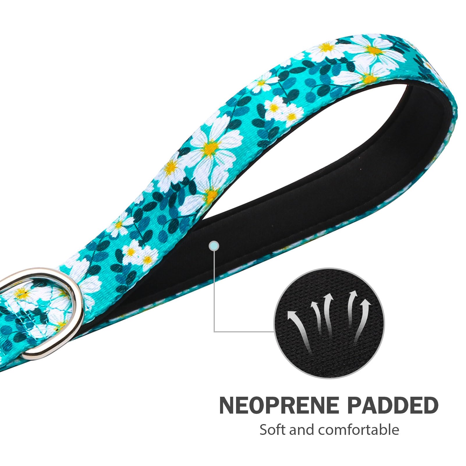 Hikiko leash features a 360° rotating clasp to minimize tangling during walks.