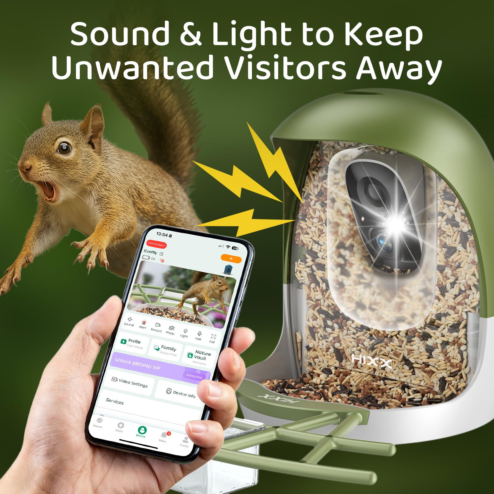 HIXX solar-powered feeder runs outdoors with battery and solar panel