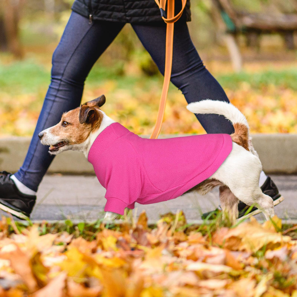 HLJ dog sweater fleece texture close-up shows soft breathable fabric.