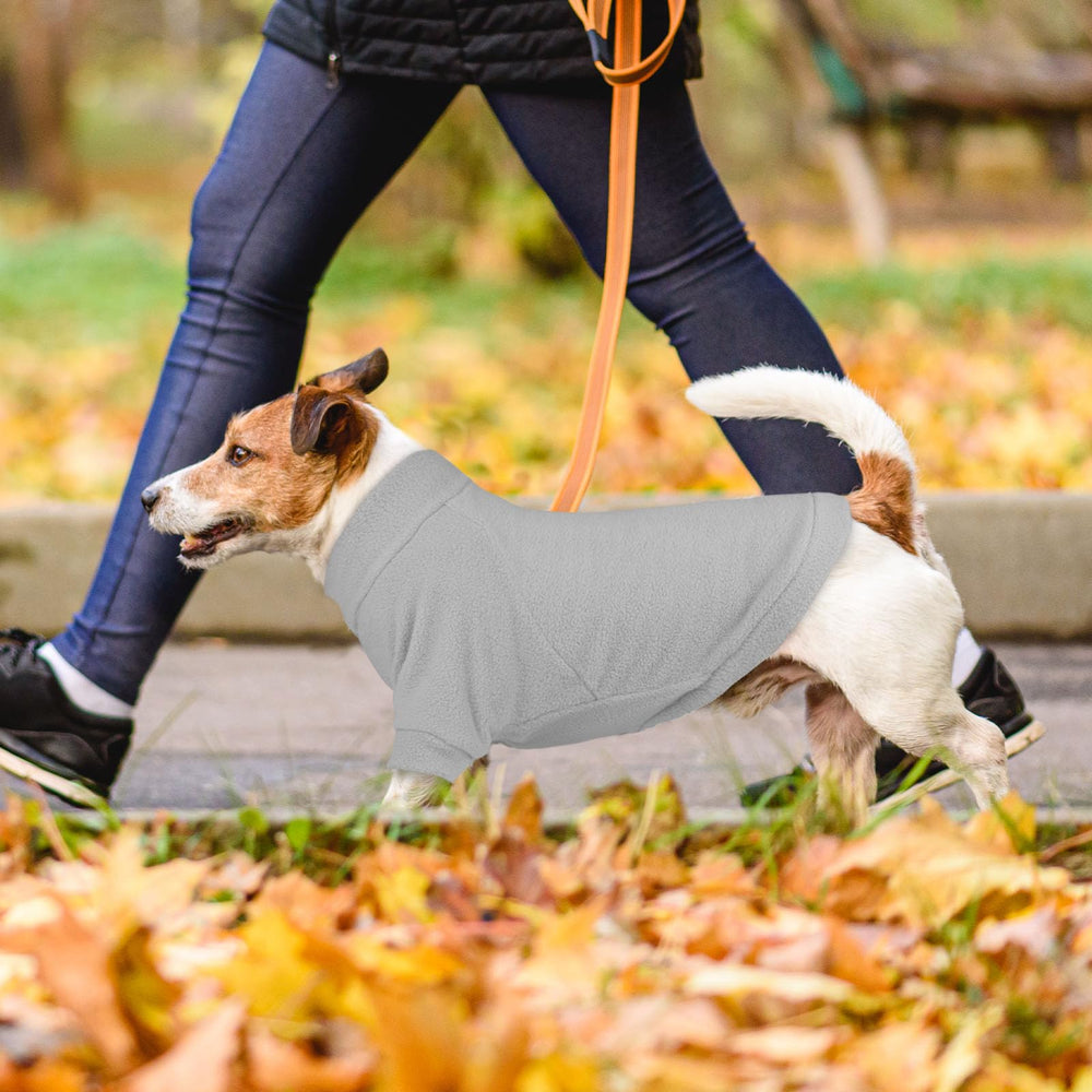 HLJ dual-sided fleece close-up highlights soft breathable fabric for all-season comfort