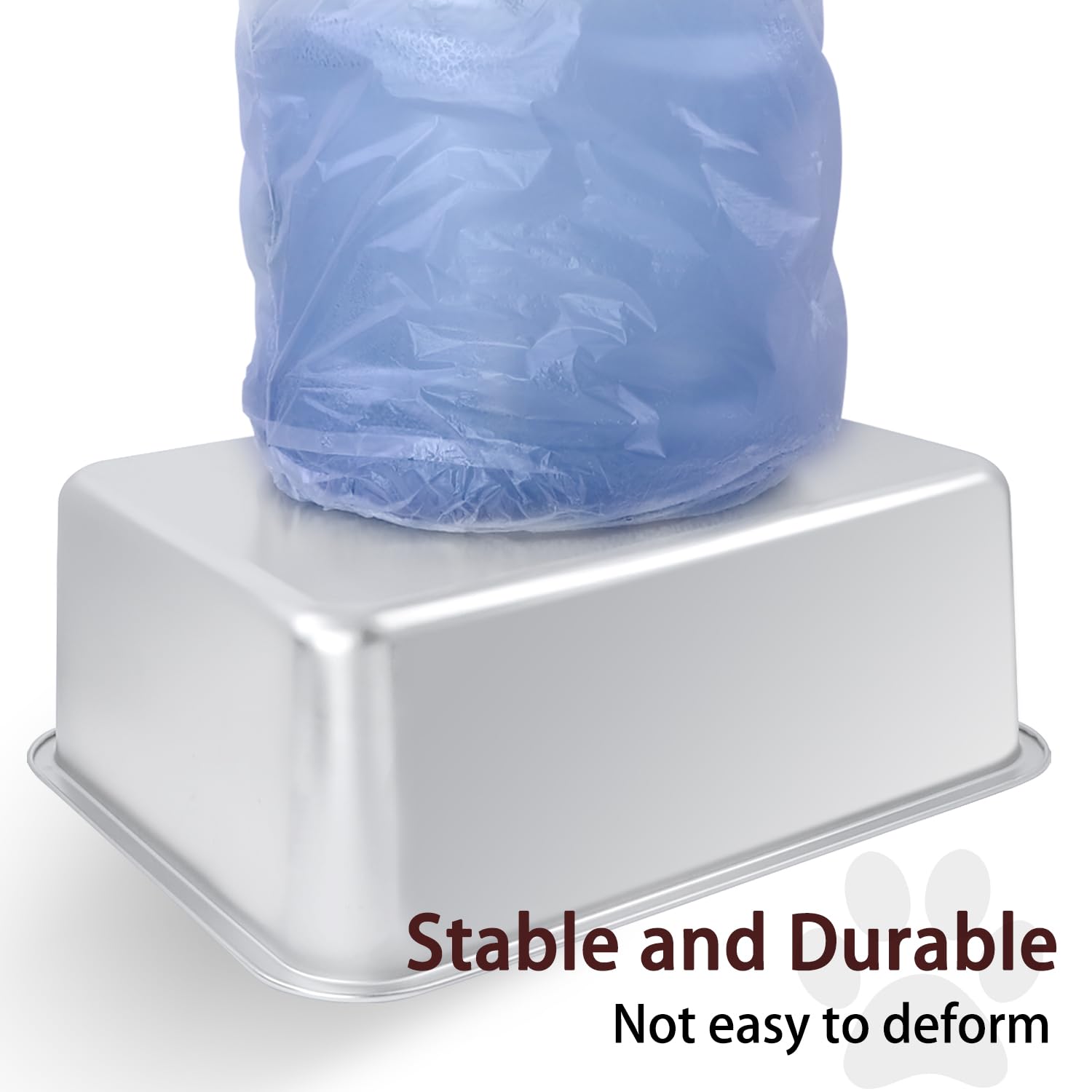 HNeekyr spill-prevention feature keeps litter contained and floors cleaner.