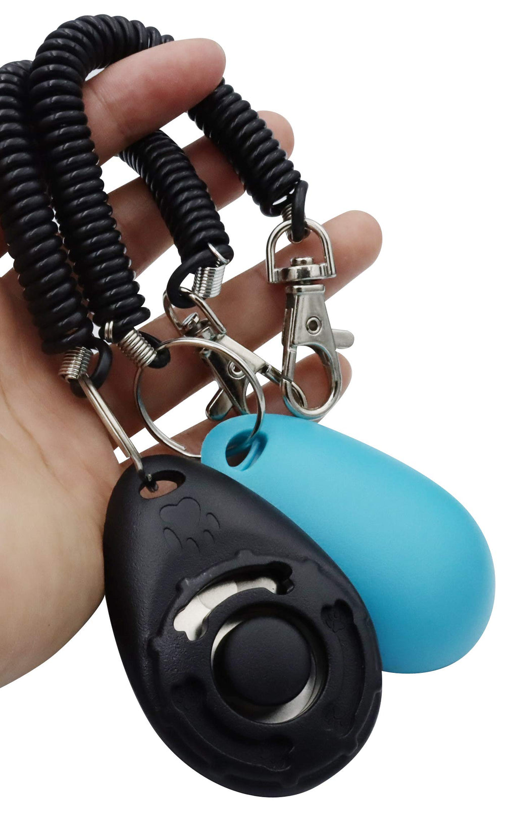 HoAoOo durable-clicker-in-action during training drills.