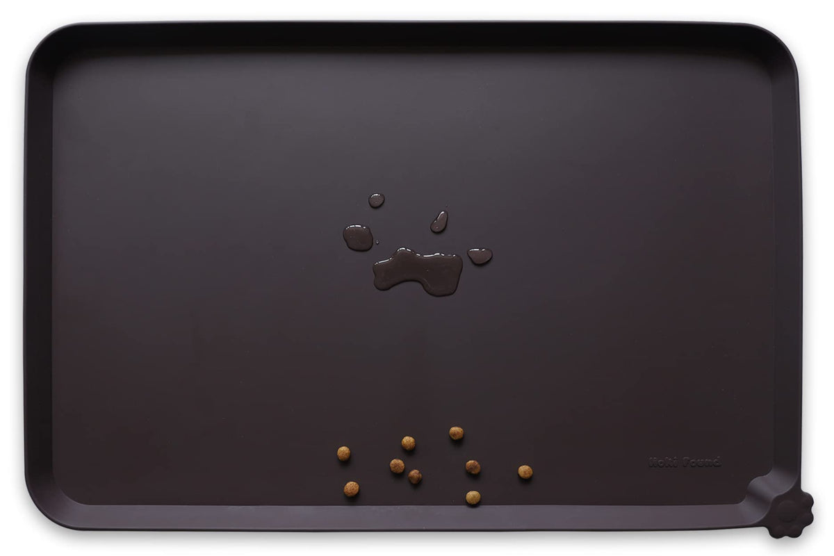 Hoki Found L silicone non-slip bowl mat Dark Oak keeps bowls steady.