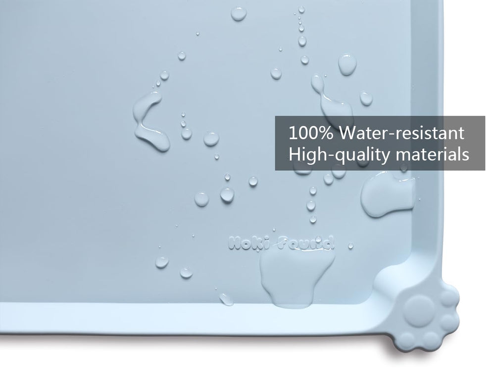 Hoki Found L dishwasher-safe silicone mat cleans quickly after feeding.