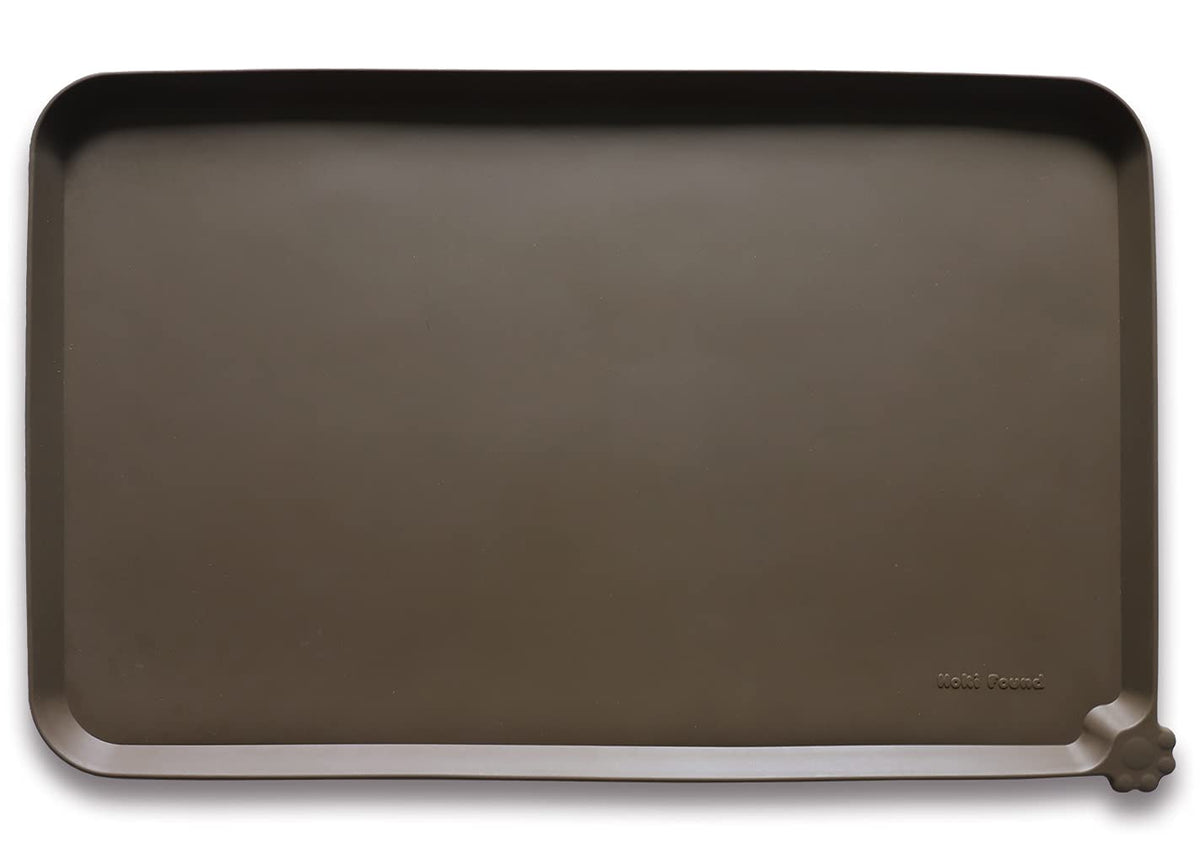 Hoki Found L silicone pet food mat tray front view keeps spills off floors.