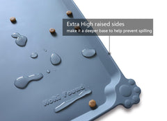 Hoki Found silicone mat raised edge preventing spills and messes.