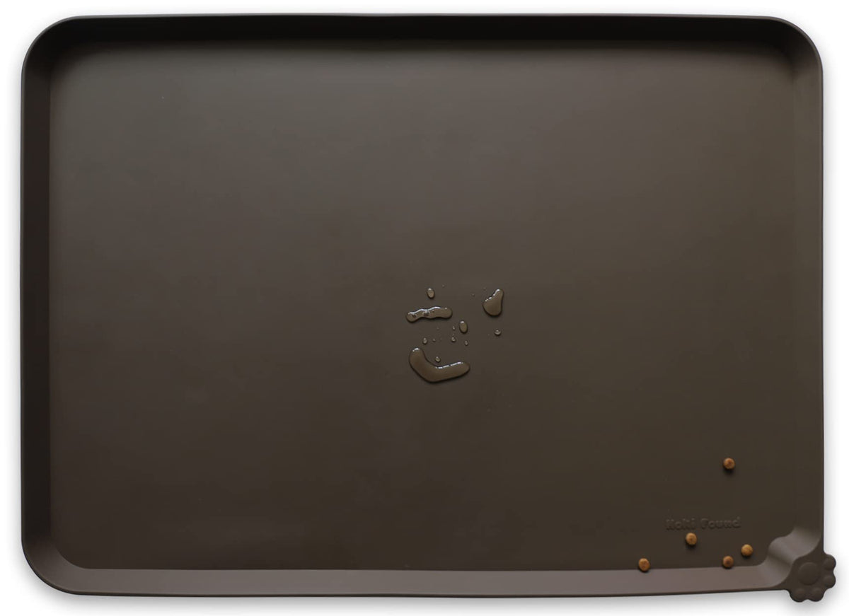 Hoki Found X-Large silicone mat front view showing spill protection on carpets
