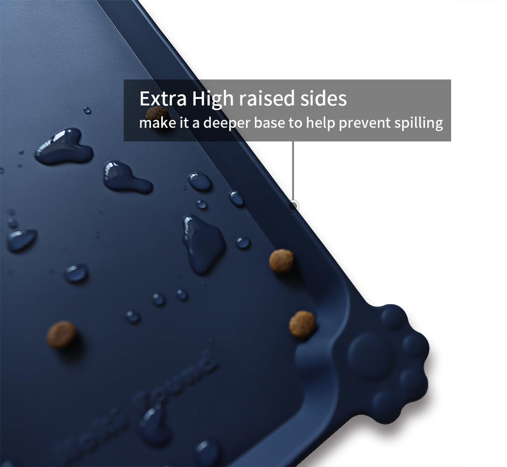 Hoki Found L silicone mat highlights extra-high edge preventing spills during feeding.