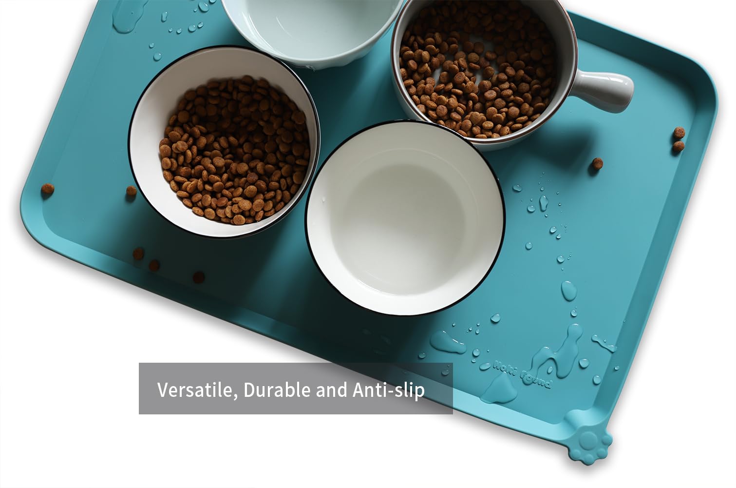 Hoki Found L silicone mat dishwasher-safe for quick cleaning